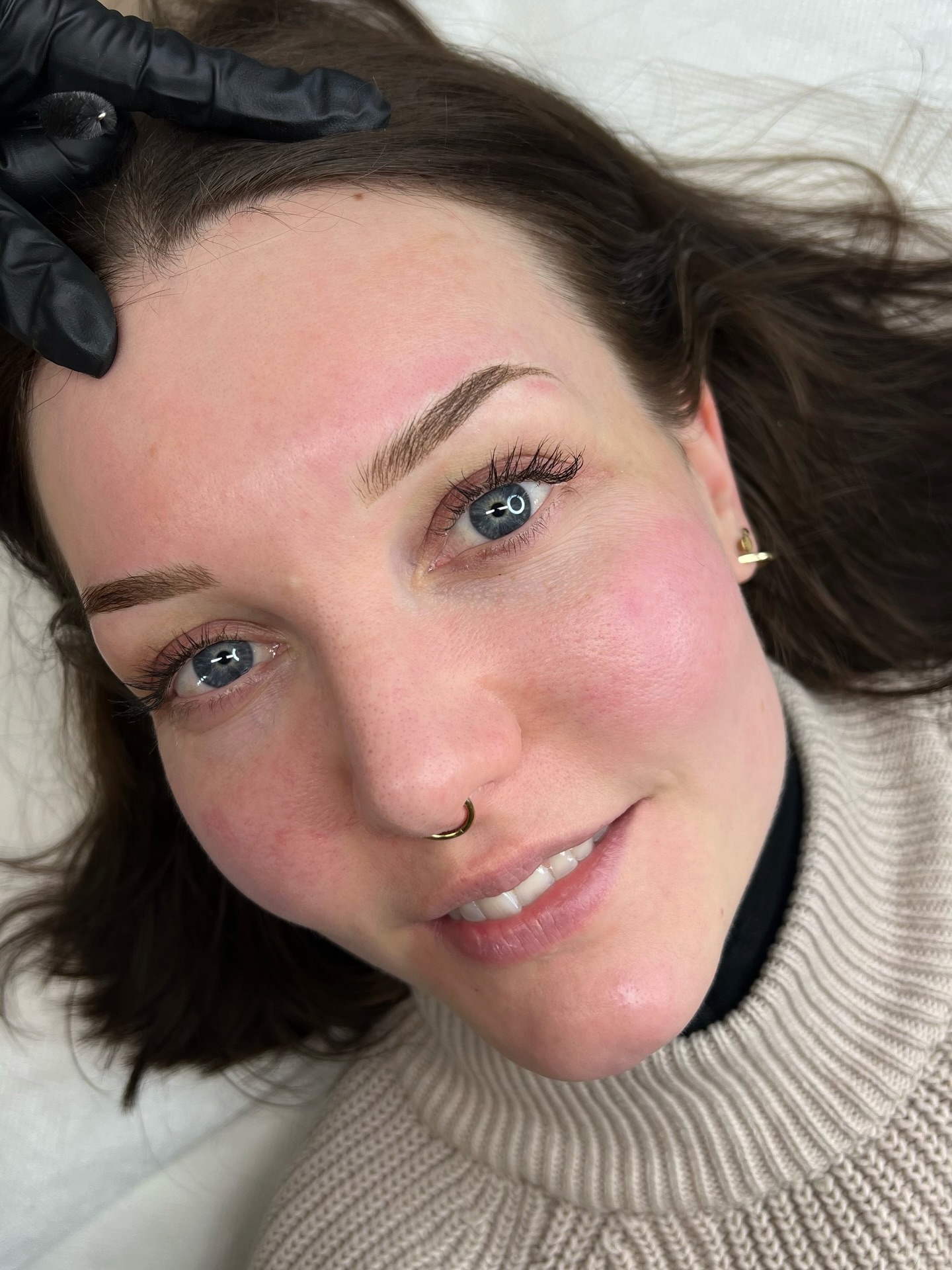 Nye bryn til smukke @maloulassen 💗

#pmuaarhus#pmu#ombrebrows#nanoshading#skyggebryn